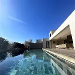 La K, Du Ruppione Villa *